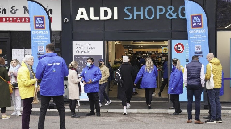 Aldi apre a Londra il primo negozio cashierless